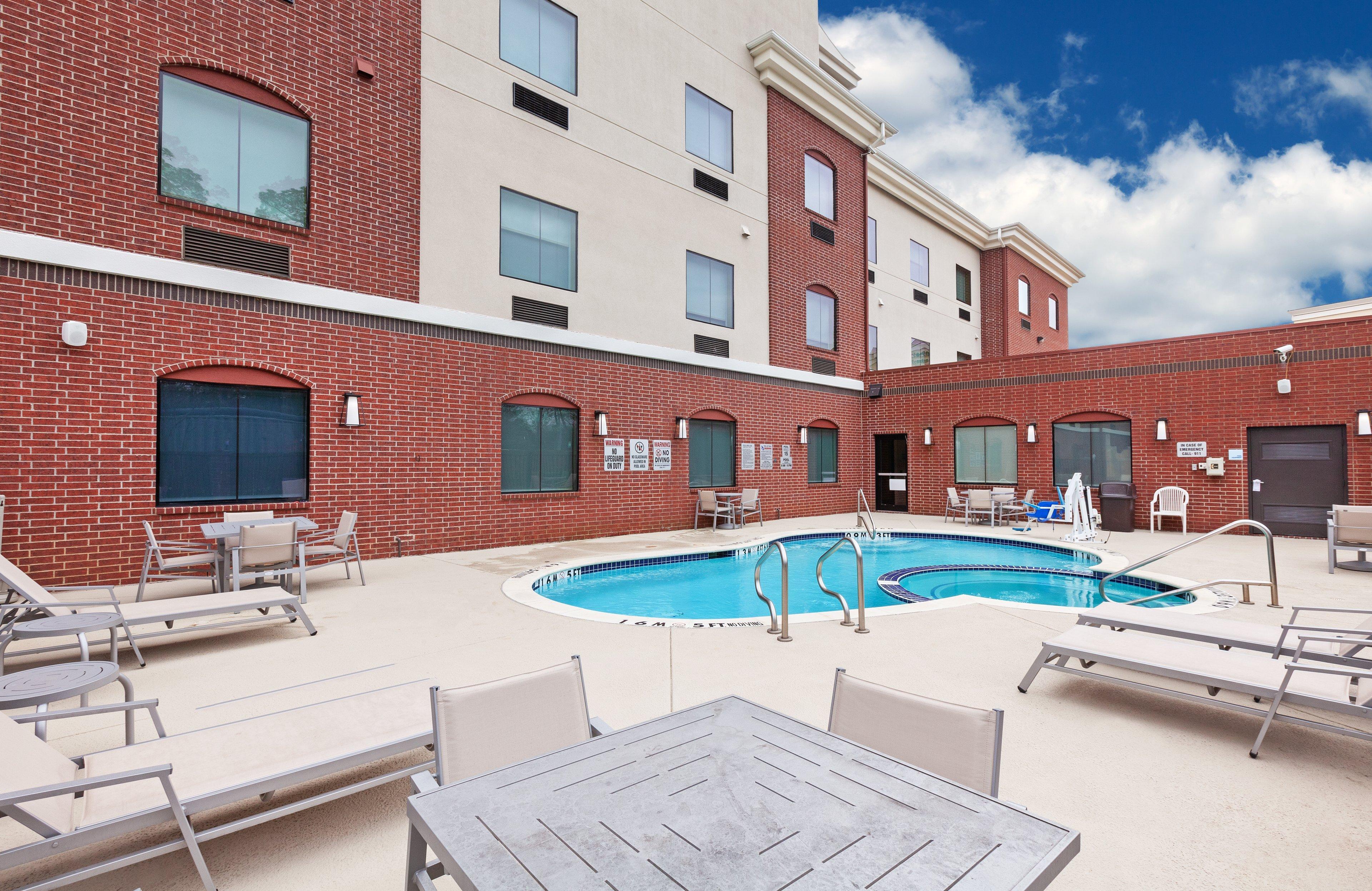 Holiday Inn Express & Suites Longview South I-20 By Ihg Экстерьер фото